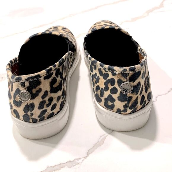 Steve Madden | Women’s Leopard Animal Print Safari Fashion Sneakers Shoes size 6 - Picture 3 of 7